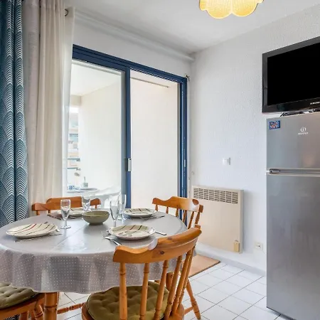 Apartment Le Casino By Interhome